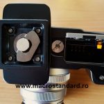 Acces usor la card si baterie cu placuta de trepied pusa