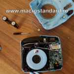 Fujifilm Instax Mini 11 desfacut pentru reparatie