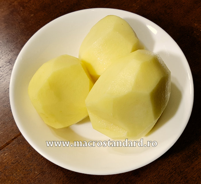 Cartofi curatati si spalati
