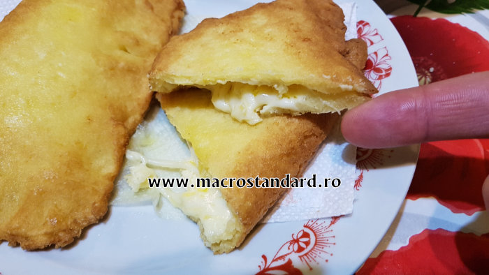 Langosi cu branza din faina fara gluten