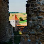 Printre zidurile Cetatii Rupea