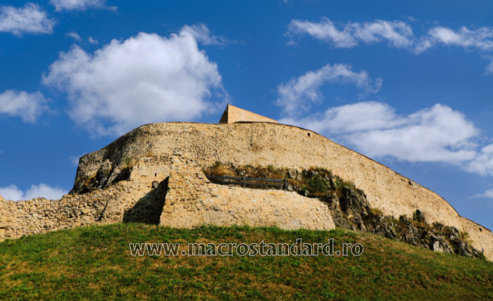 Zidul interior al Cetatii Rupea