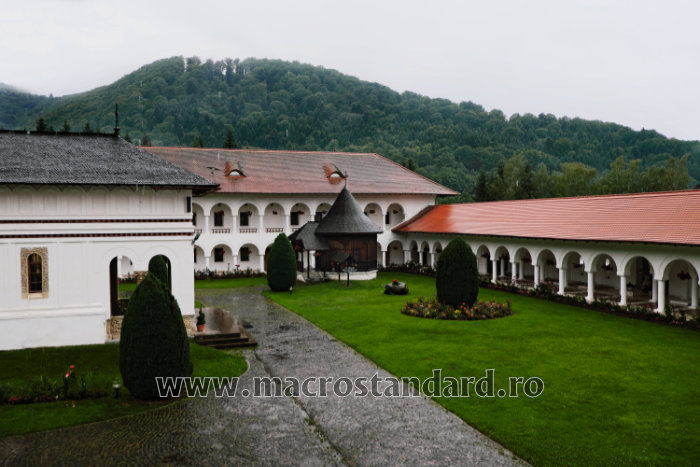 Mănăstirea Brâncoveanu Sâmbăta de Sus