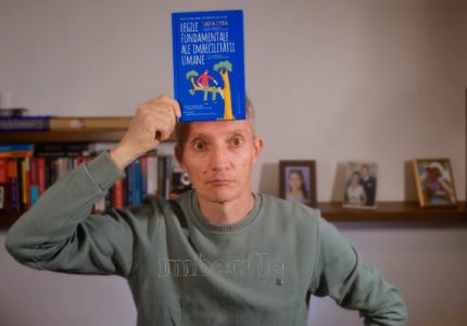 Film CARTE Legile fundamentale ale imbecilitatii